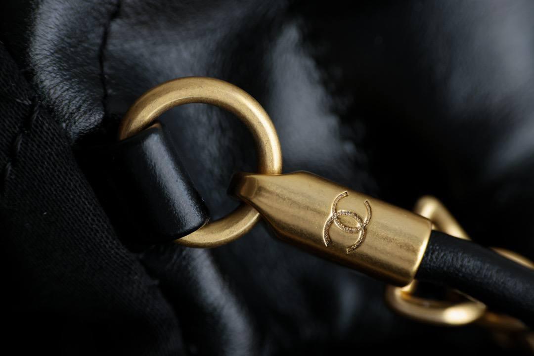 Chanel 22 Mini Çanta Siyah - Glimmer of Luxury