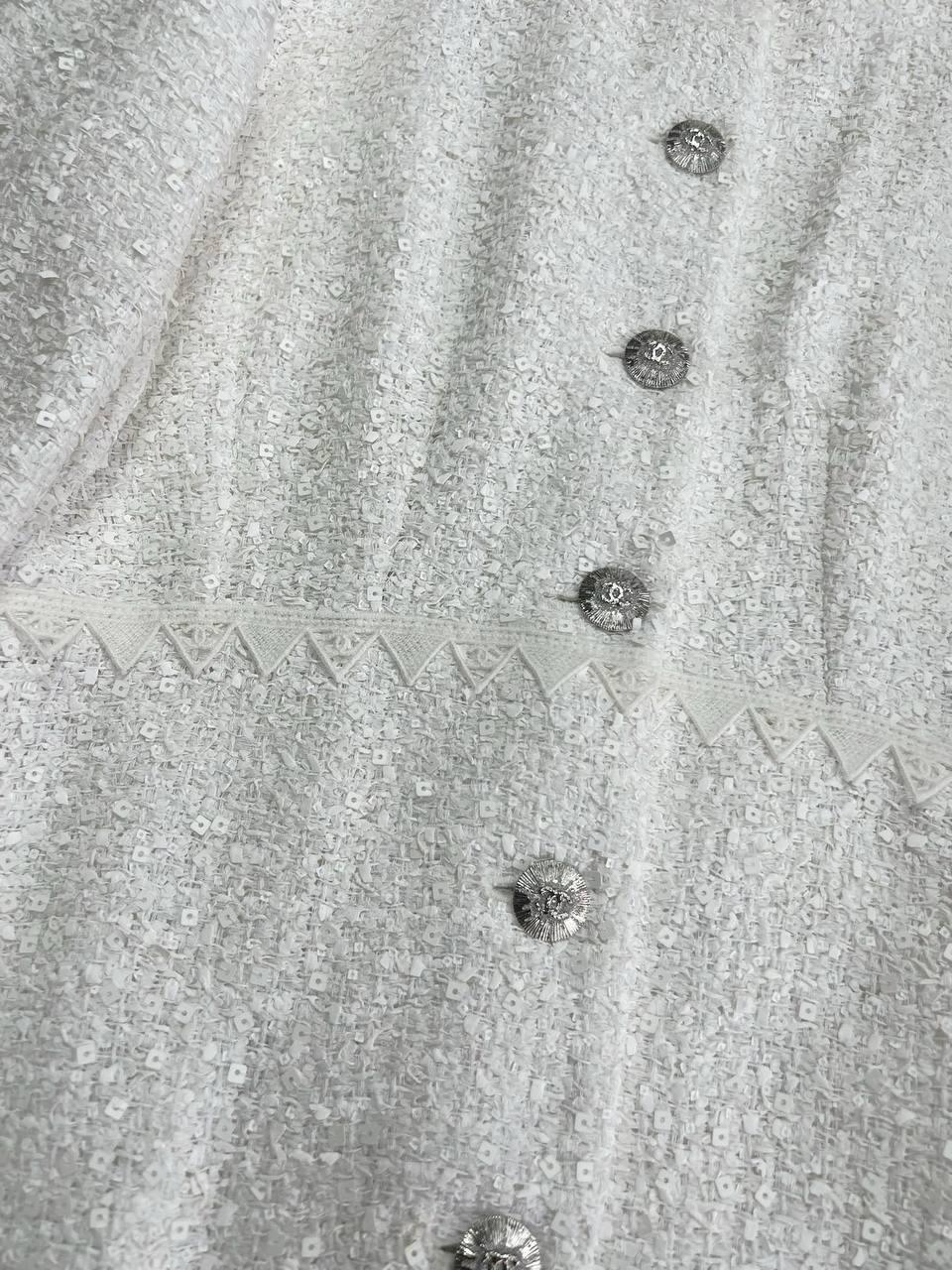 Chanel 24S Tüvit Ceket - Glimmer of Luxury