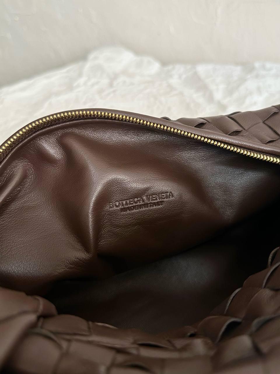 Bottega Veneta Küçük Jodie Koyu Kahverengi Kadın Deri Çanta - Glimmer of Luxury