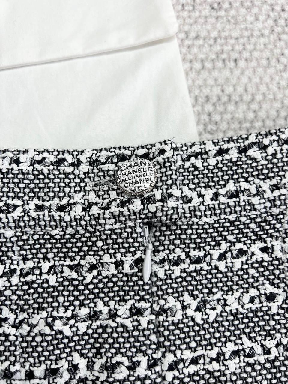 Chanel Orta Uzunlukta Gri Etek - Glimmer of Luxury