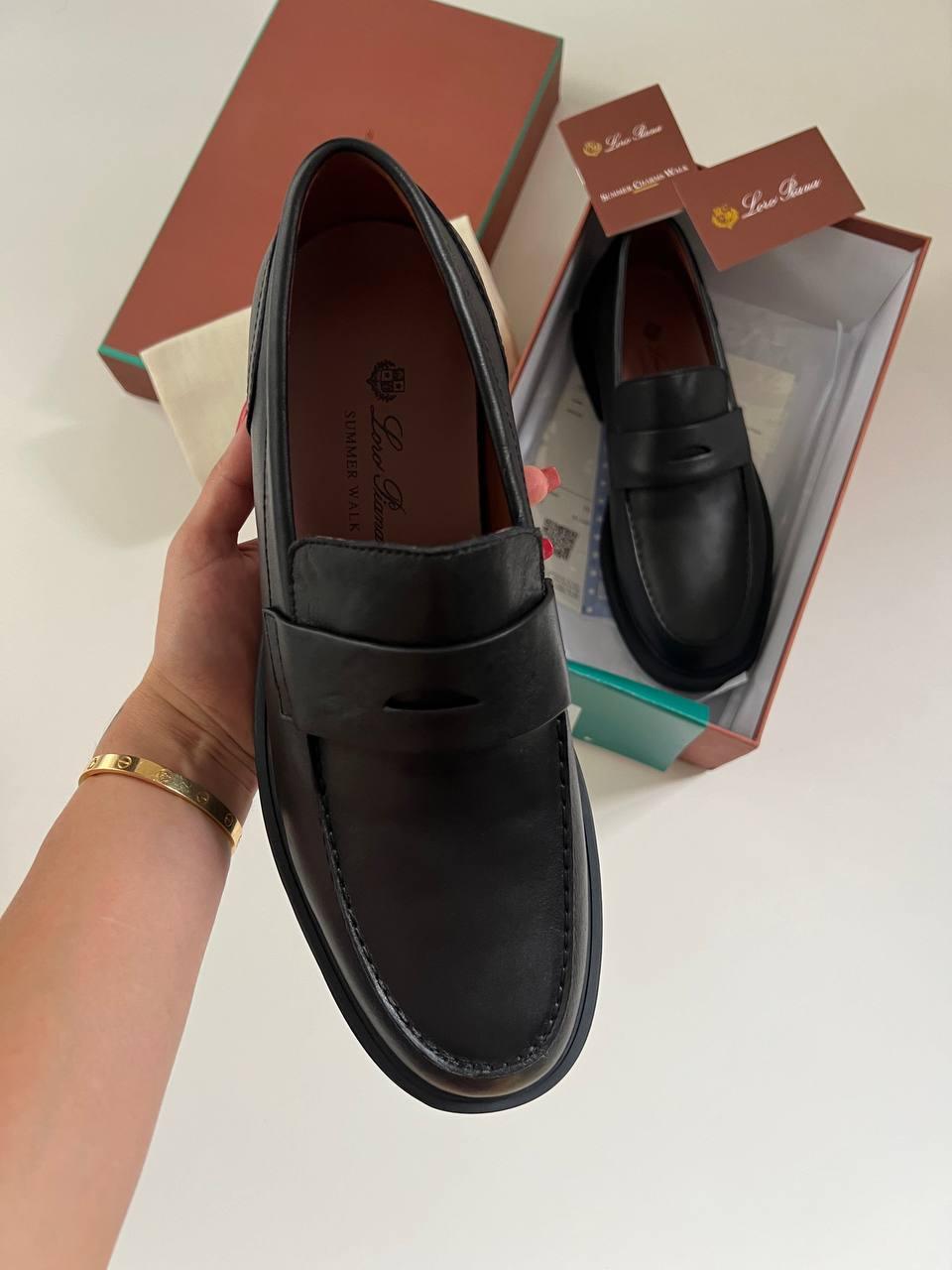 Loro Piana Siyah Loafer - Glimmer of Luxury