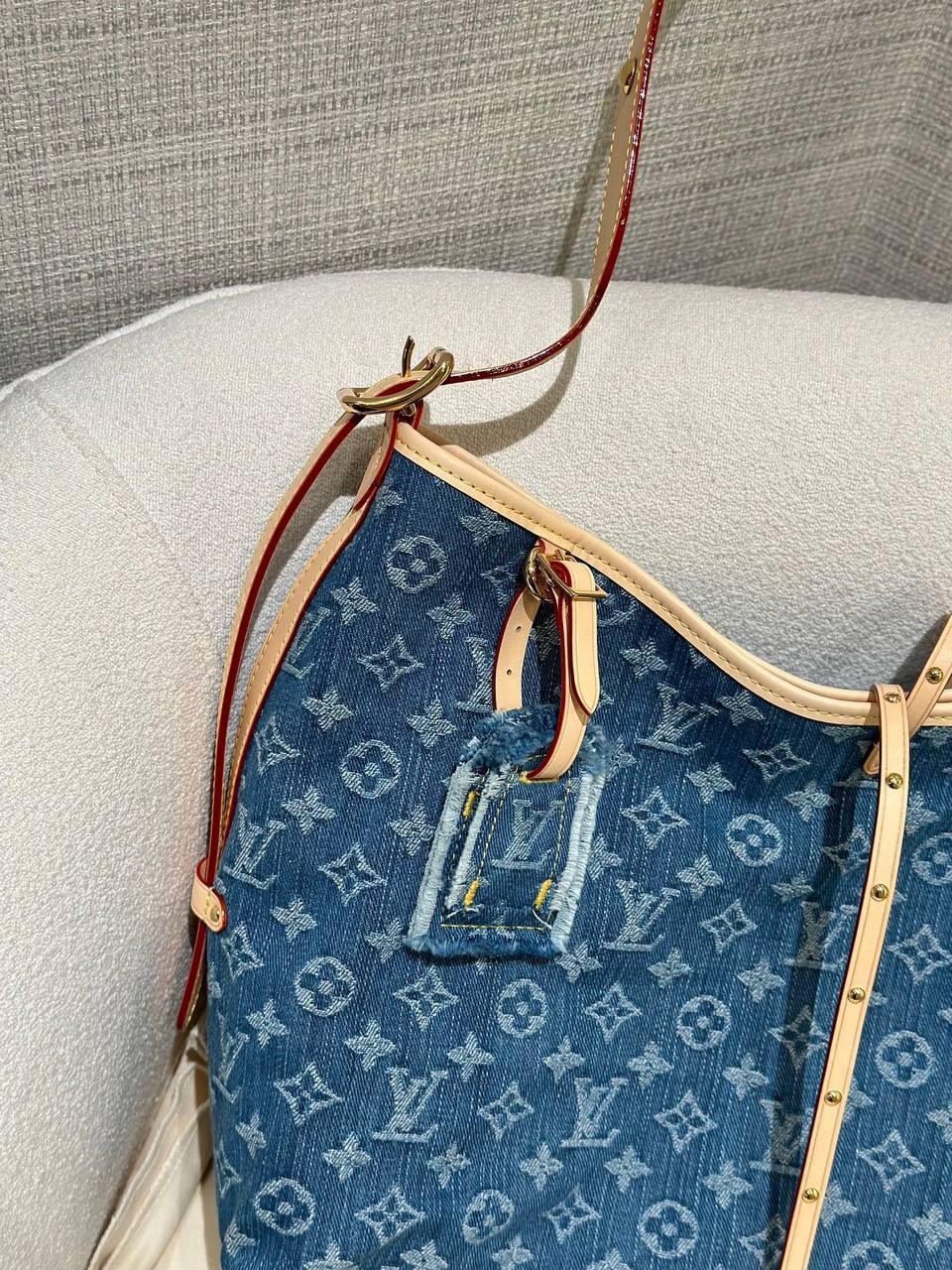 Louis Vuitton Carry All MM Kot - Glimmer of Luxury