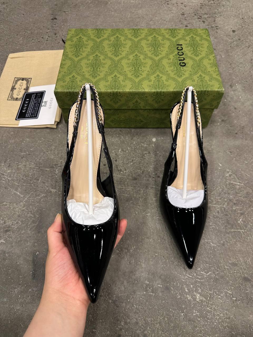 Gucci Signoria Askılı Topuklu Ayakkabı - Glimmer of Luxury