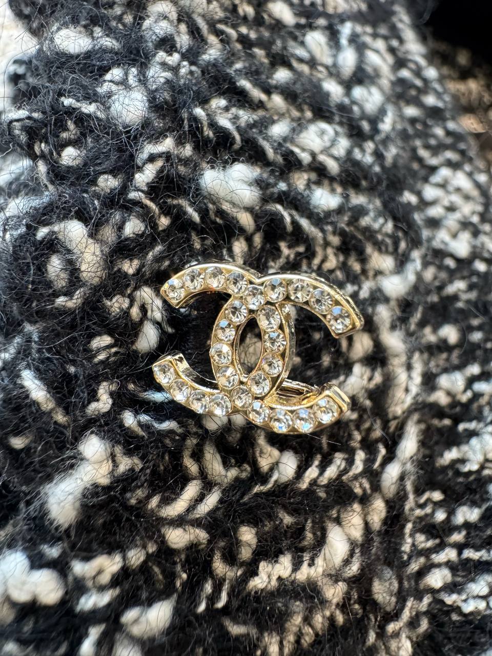 Chanel 25B Plaid Pattern Tweed Jacket