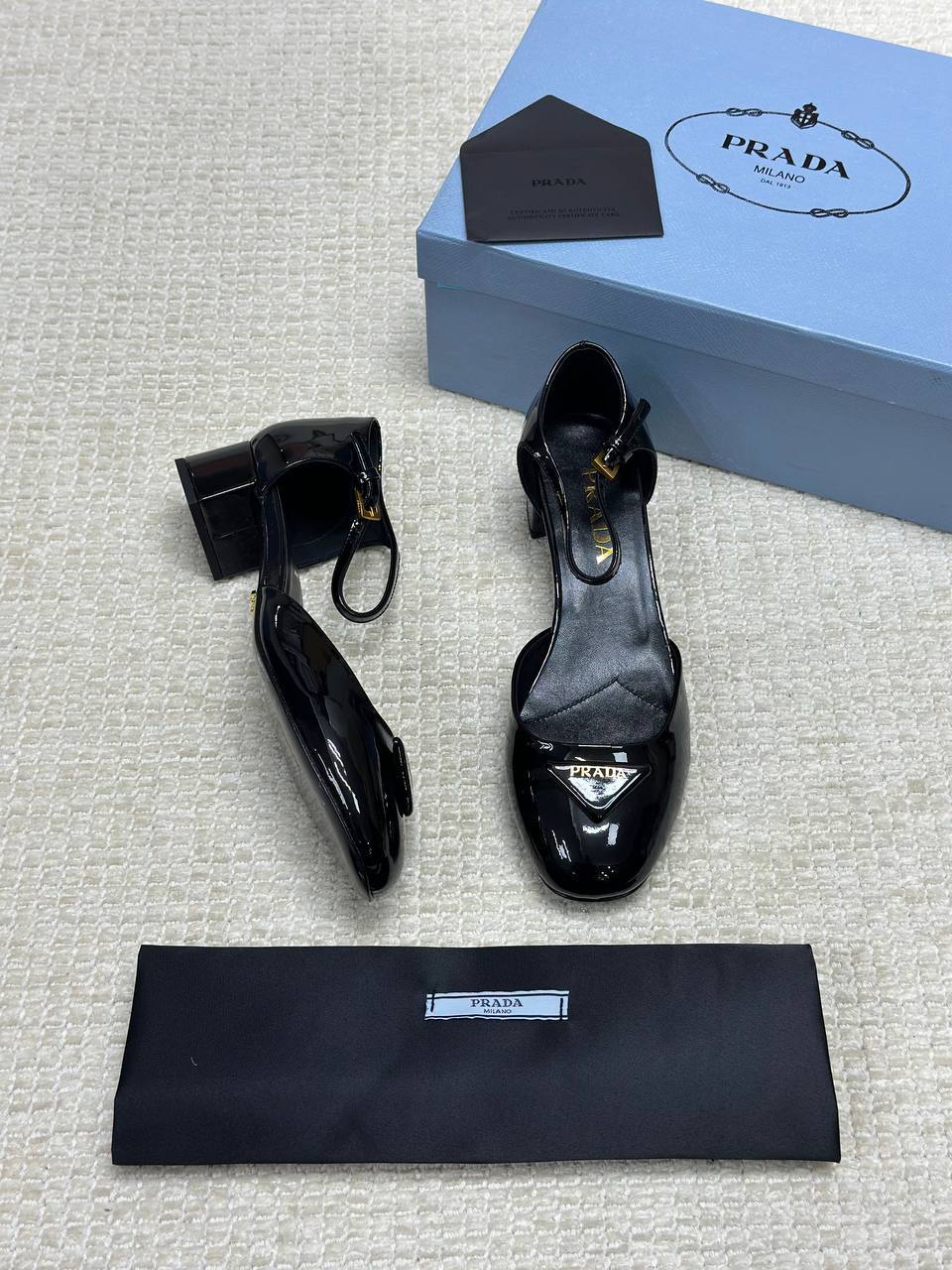 Prada Pumps