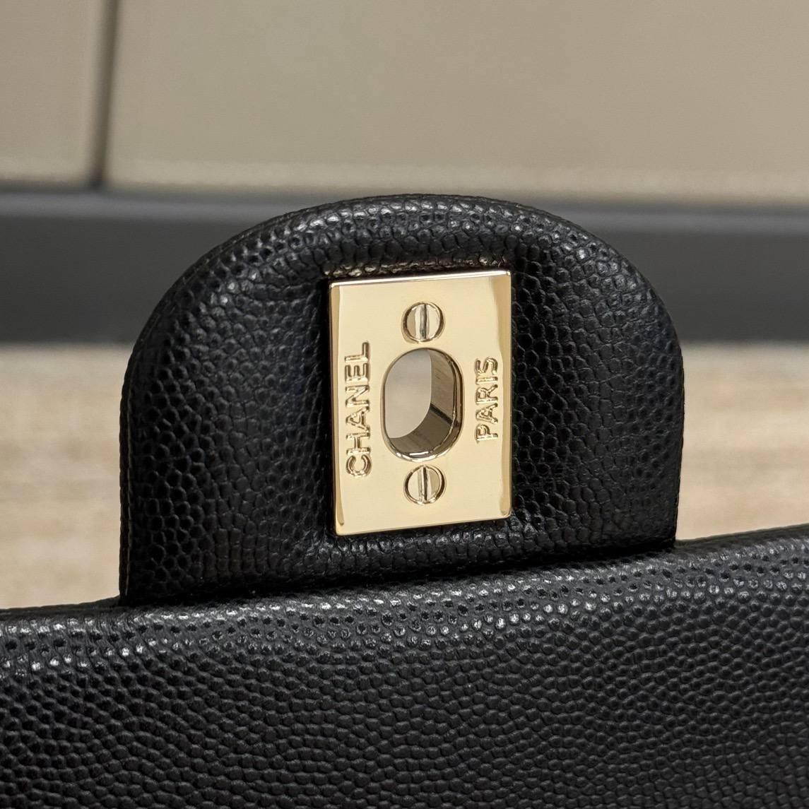 Chanel Retrofit 24P Havyar - Glimmer of Luxury