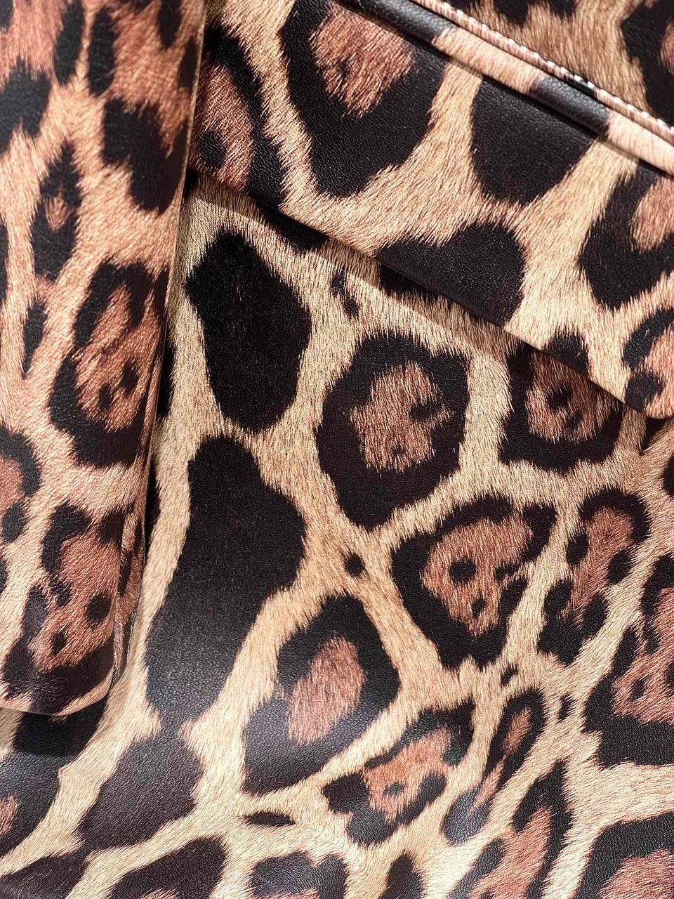 Yves Saint Laurent Deri Leopar Ceket - Glimmer of Luxury
