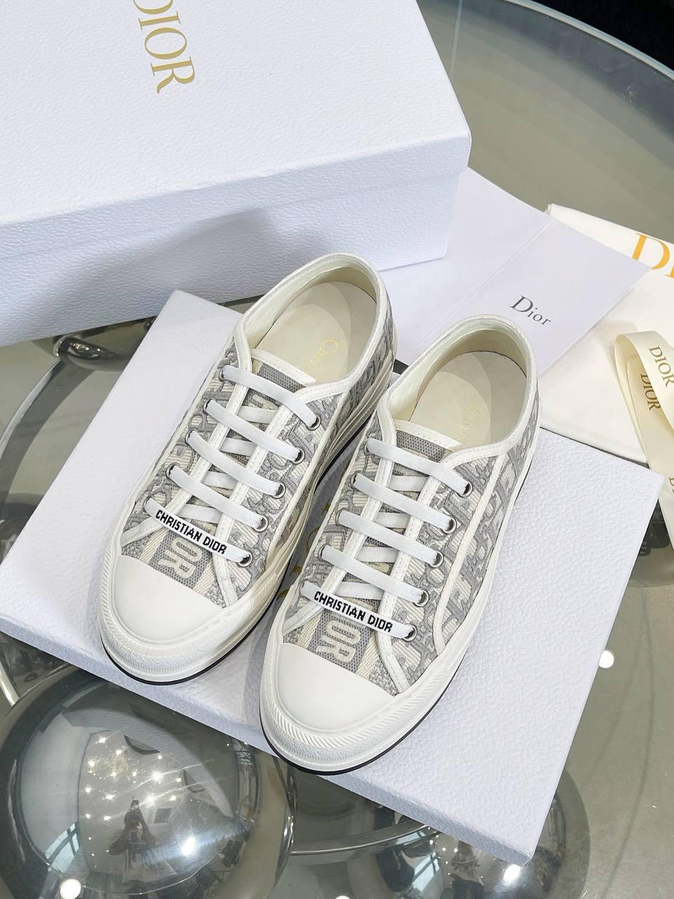 Dior Walk'n'Dior Platform Spor Ayakkabı - Glimmer of Luxury