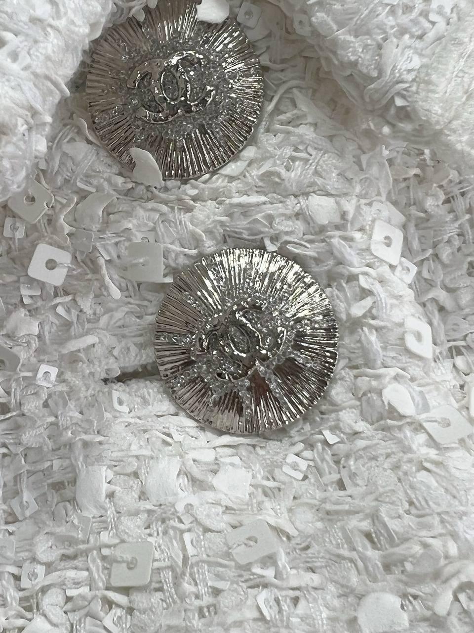 Chanel 24S Tüvit Ceket - Glimmer of Luxury