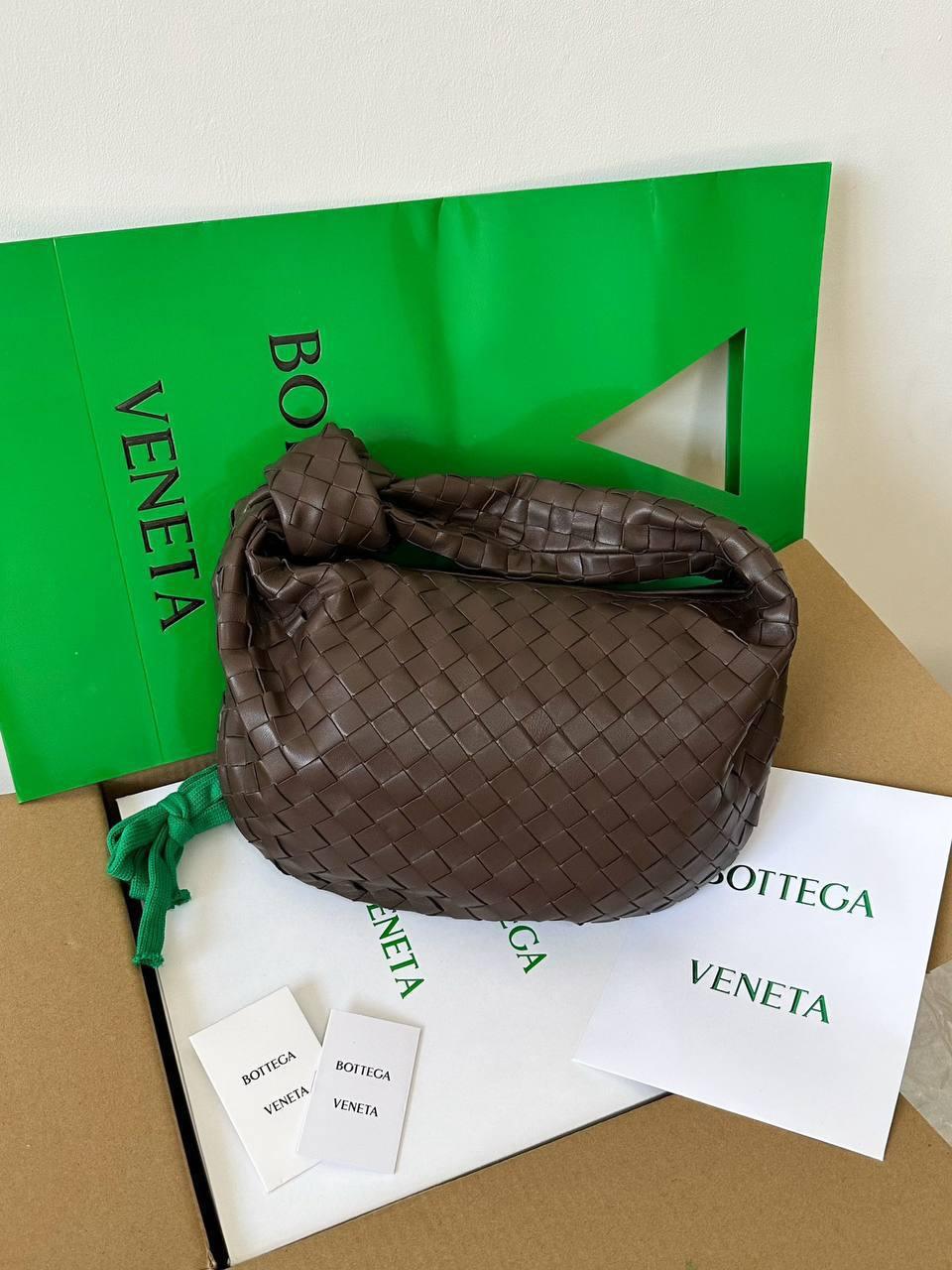 Bottega Veneta Küçük Jodie Koyu Kahverengi Kadın Deri Çanta - Glimmer of Luxury