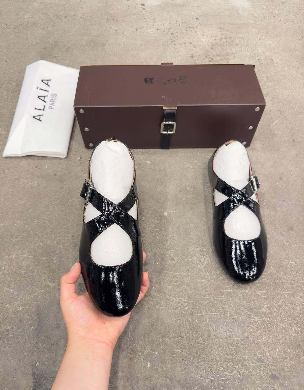 Alaia Criss Cross Balesi - Glimmer of Luxury