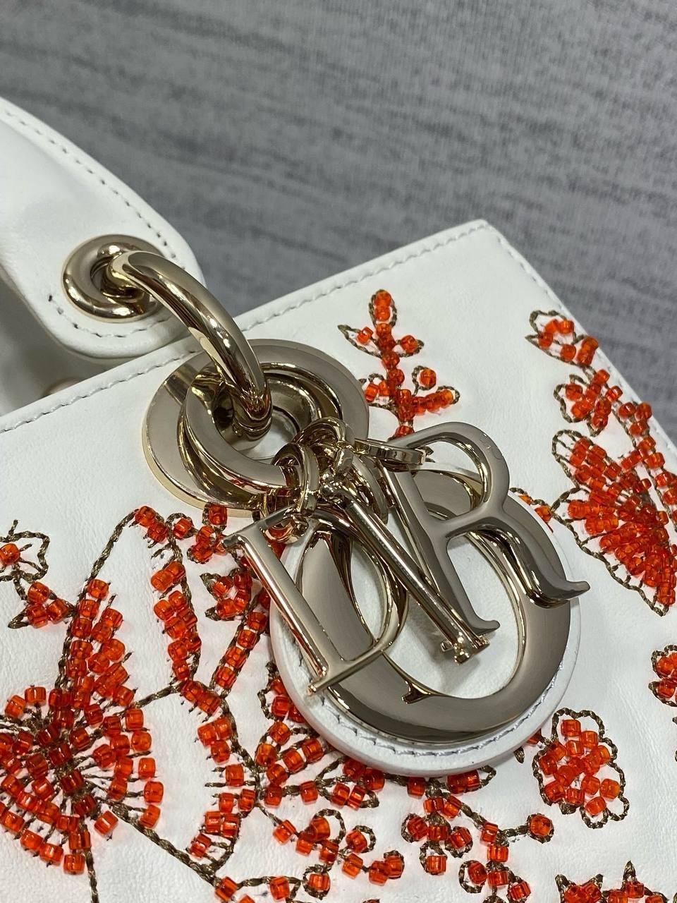 Dior Lady D-Joy Kuzu Derisi Çanta Motif Sınırlı Sayıda Üretim - Glimmer of Luxury