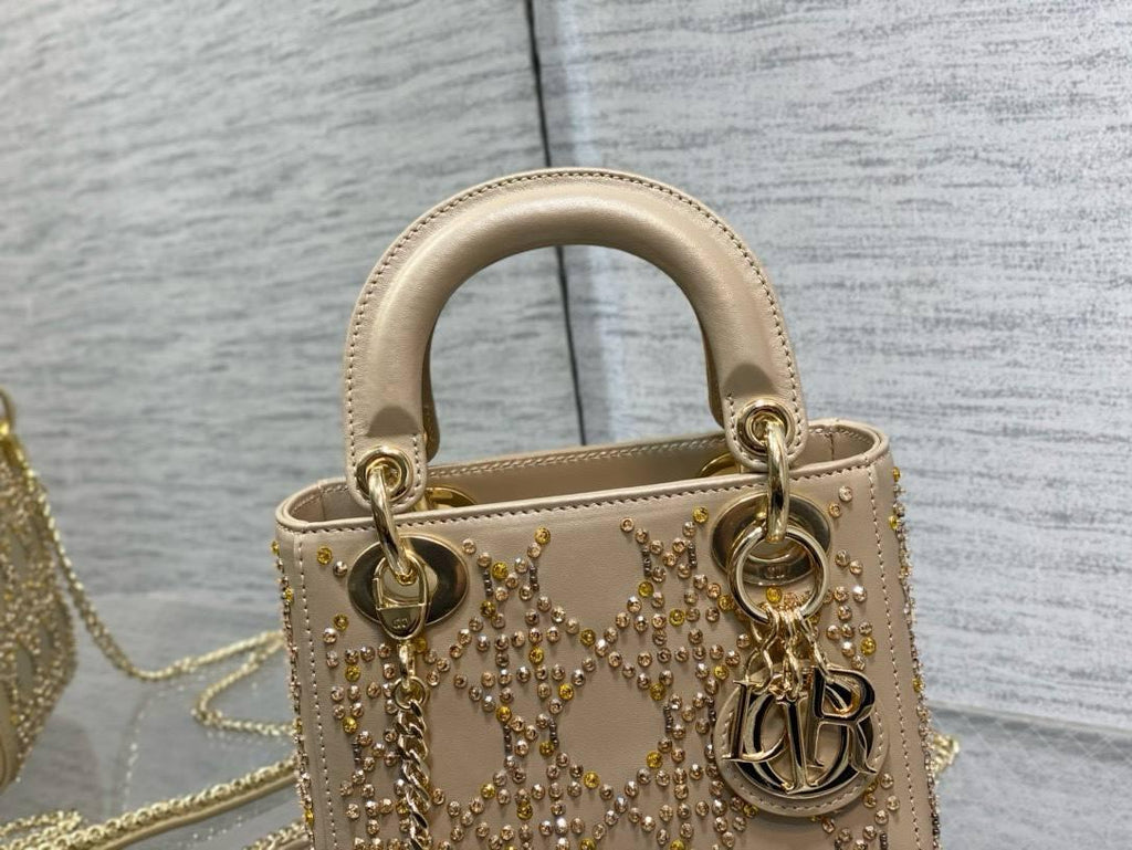 Christian Dior Mini Lady Sınırlı Sürüm - Glimmer of Luxury