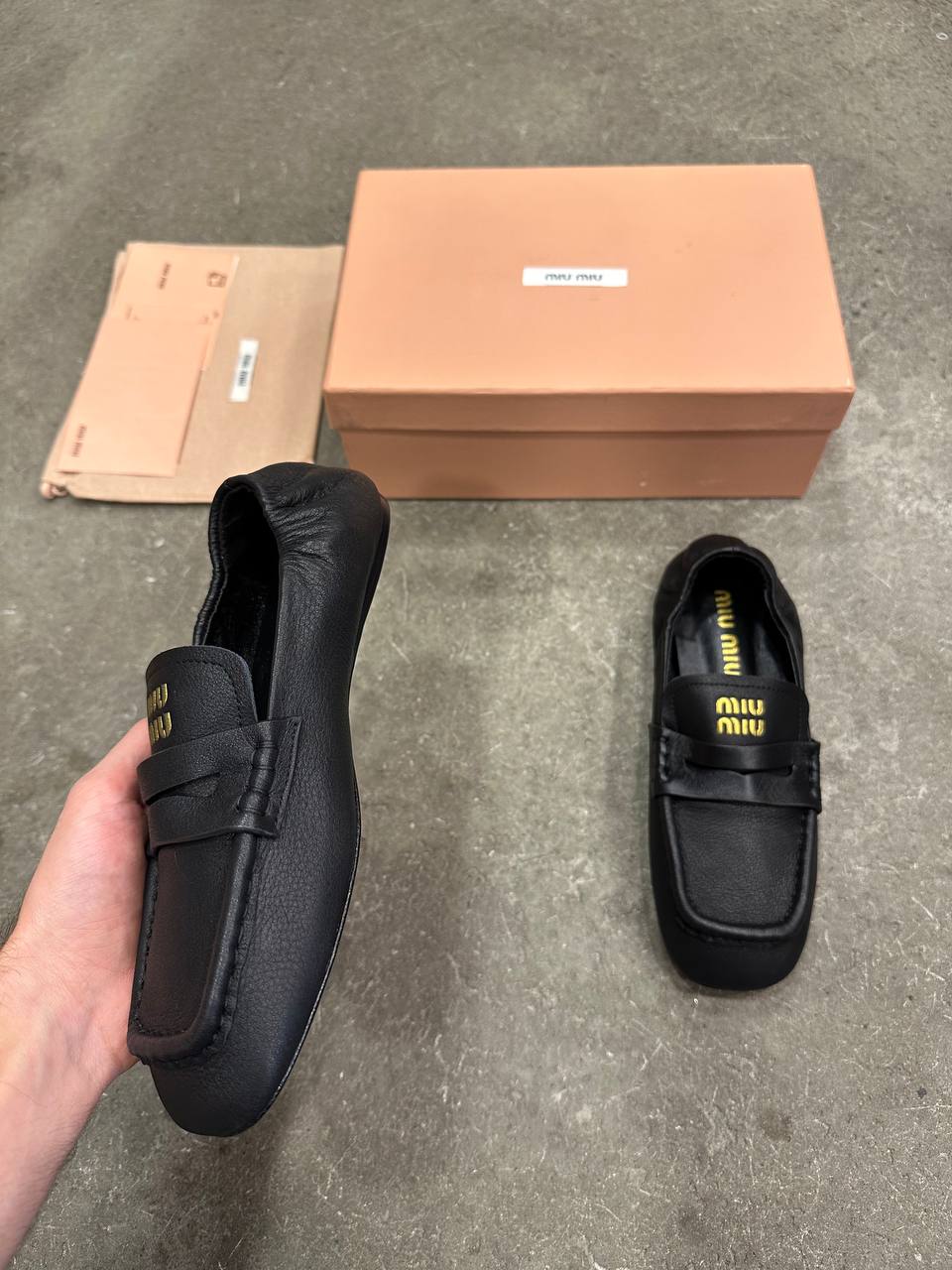 Miu Miu Nappa Deri Loaferler - Glimmer of Luxury