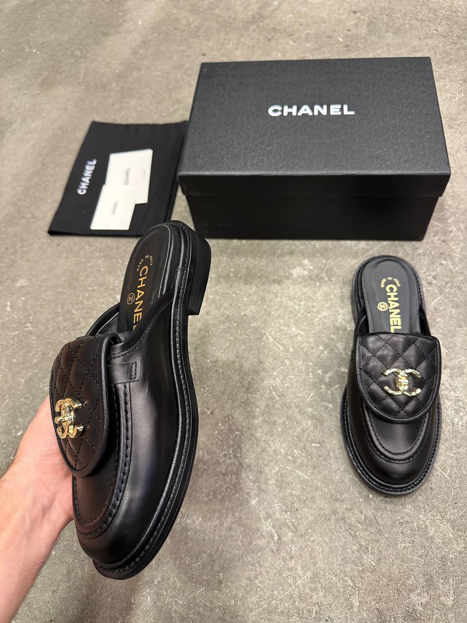 Chanel Terlikler - Glimmer of Luxury