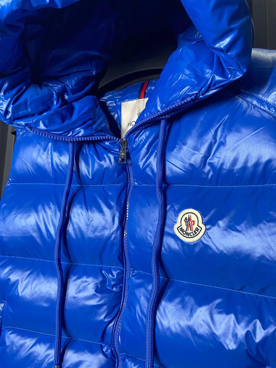 Moncler Kaz Tüyü Dolgulu Yelek - Glimmer of Luxury