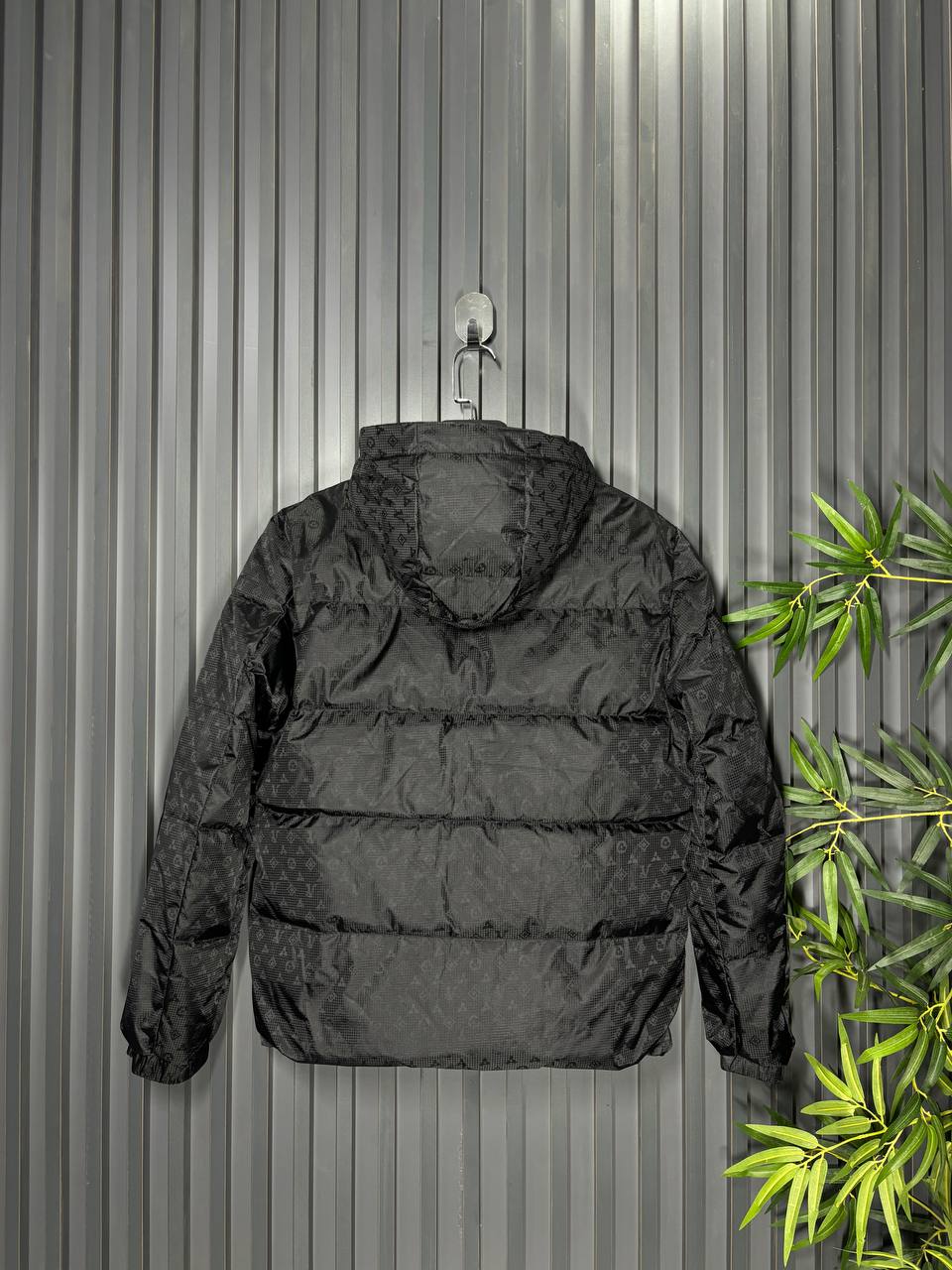 LV Erkek Mont - Glimmer of Luxury