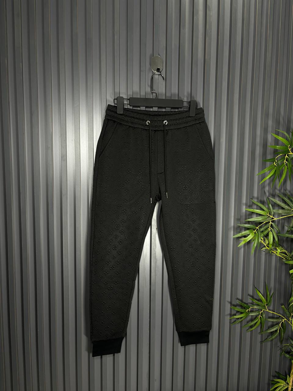 LV S25 Erkek Eşorfman Takımı - Glimmer of Luxury