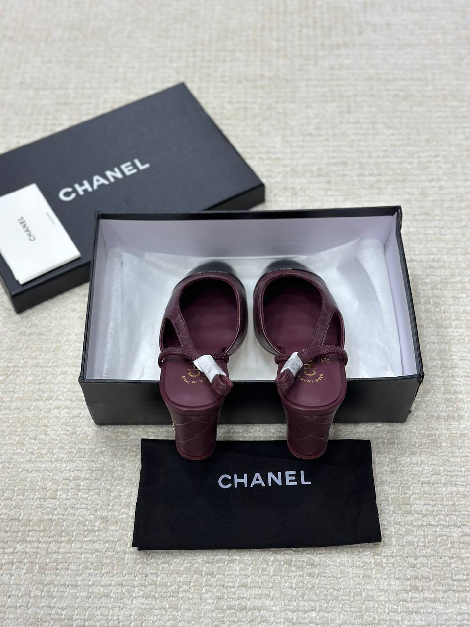 Chanel Patent Leather Closed Toe CC Slingback Shoes 2025