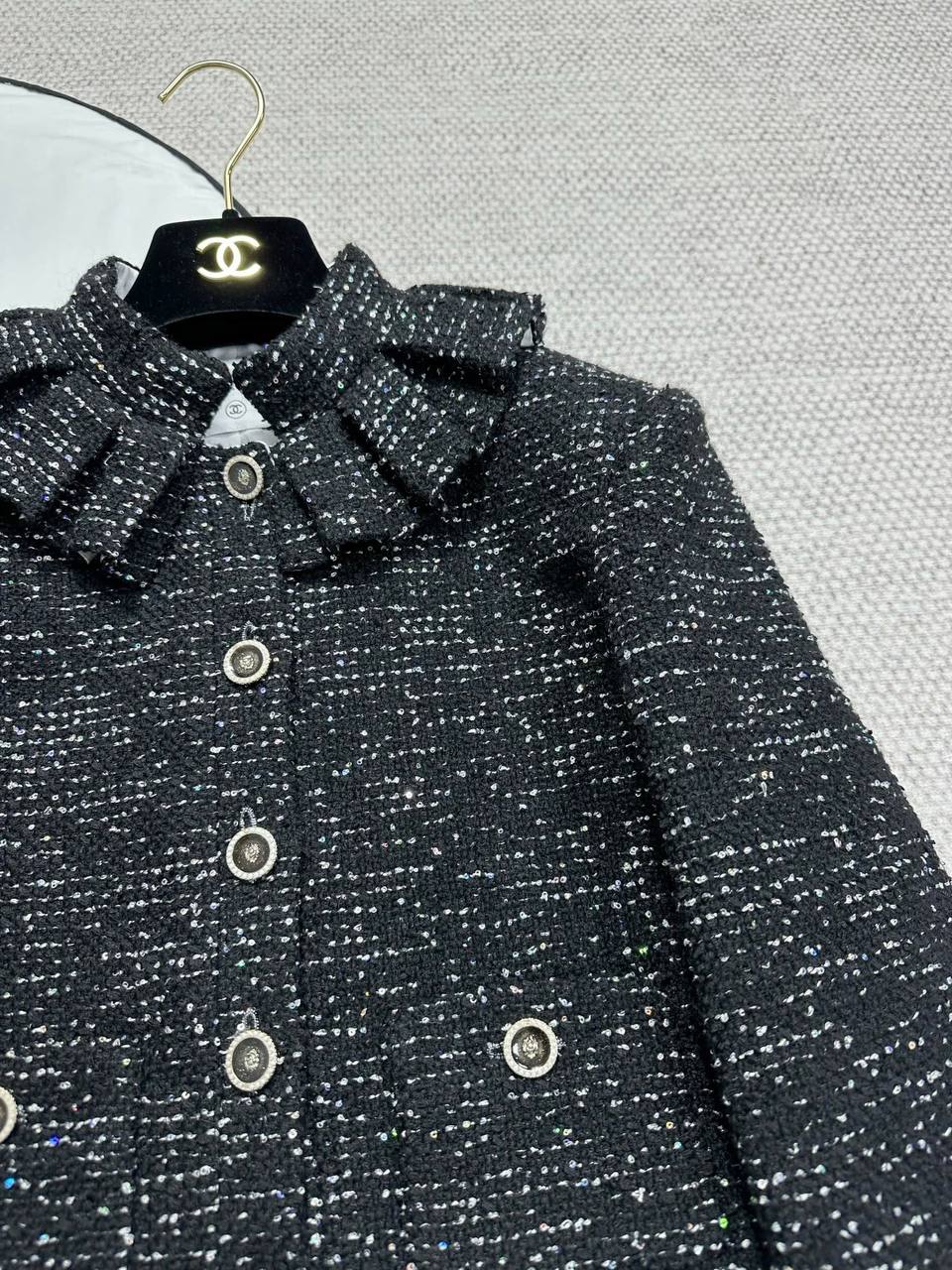 Chanel 25 Plaid Pattern Tweed Jacket