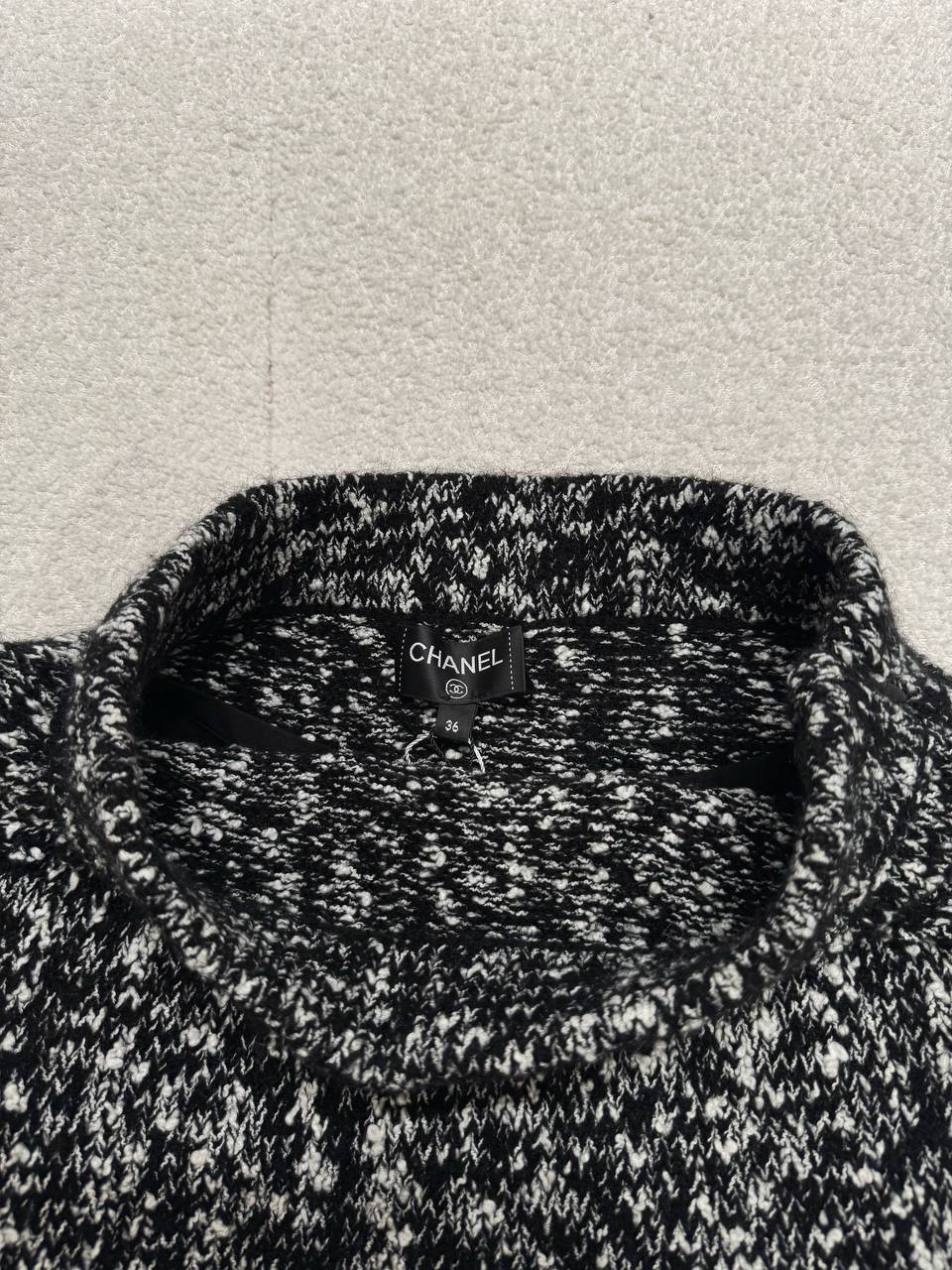Chanel 25B Plaid Tweed Skirt