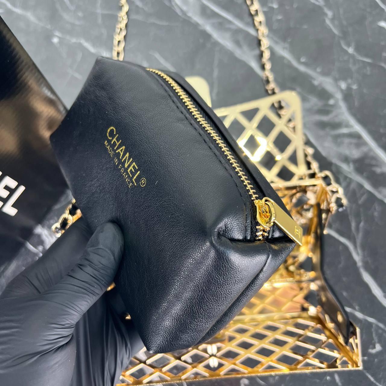 Chanel Altın Donanımlı Altın Metal Mini Kafes Flap Çanta 2021 - Glimmer of Luxury