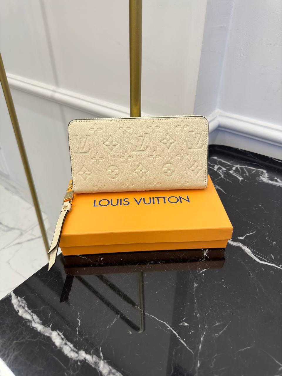 Louis Vuitton Zippy Cüzdan - Glimmer of Luxury