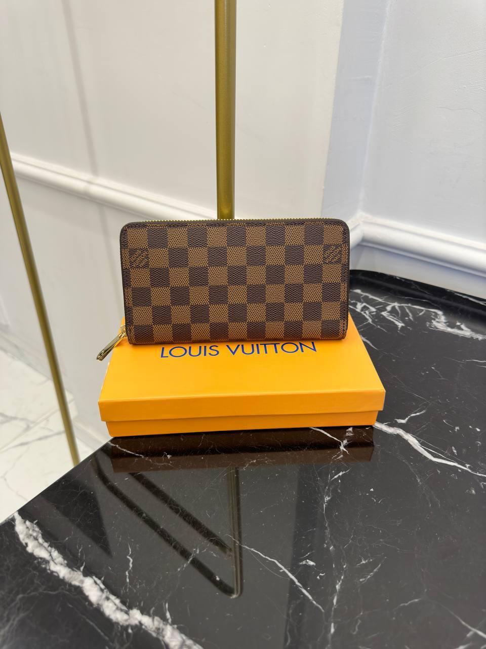 Louis Vuitton Zippy Cüzdan - Glimmer of Luxury