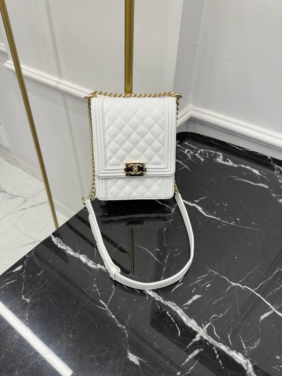 Chanel Dikey Boy Çanta - Glimmer of Luxury