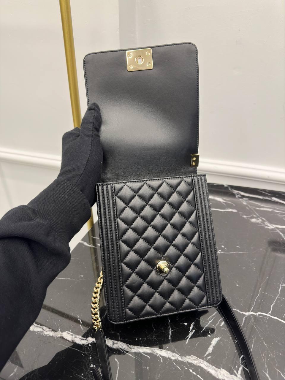 Chanel Dikey Boy Çanta - Glimmer of Luxury