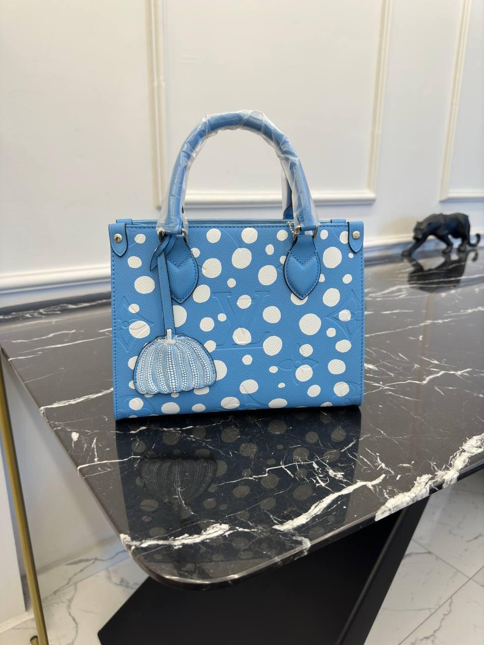 Louis Vuitton LV x YK OnTheGo PM Kadın Çantası - Glimmer of Luxury