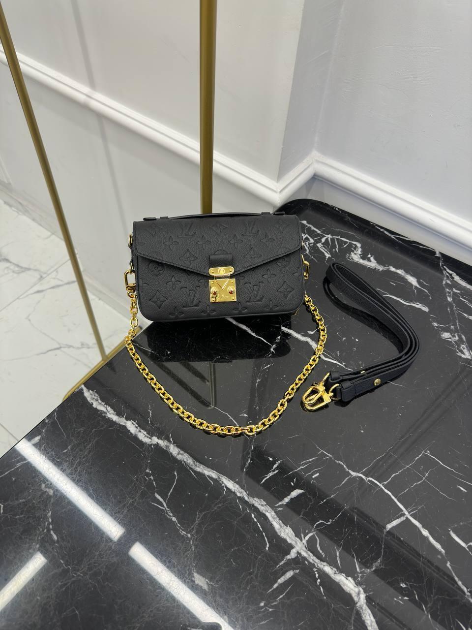 Louis Vuitton Pochette Métis Doğu Batı - Glimmer of Luxury