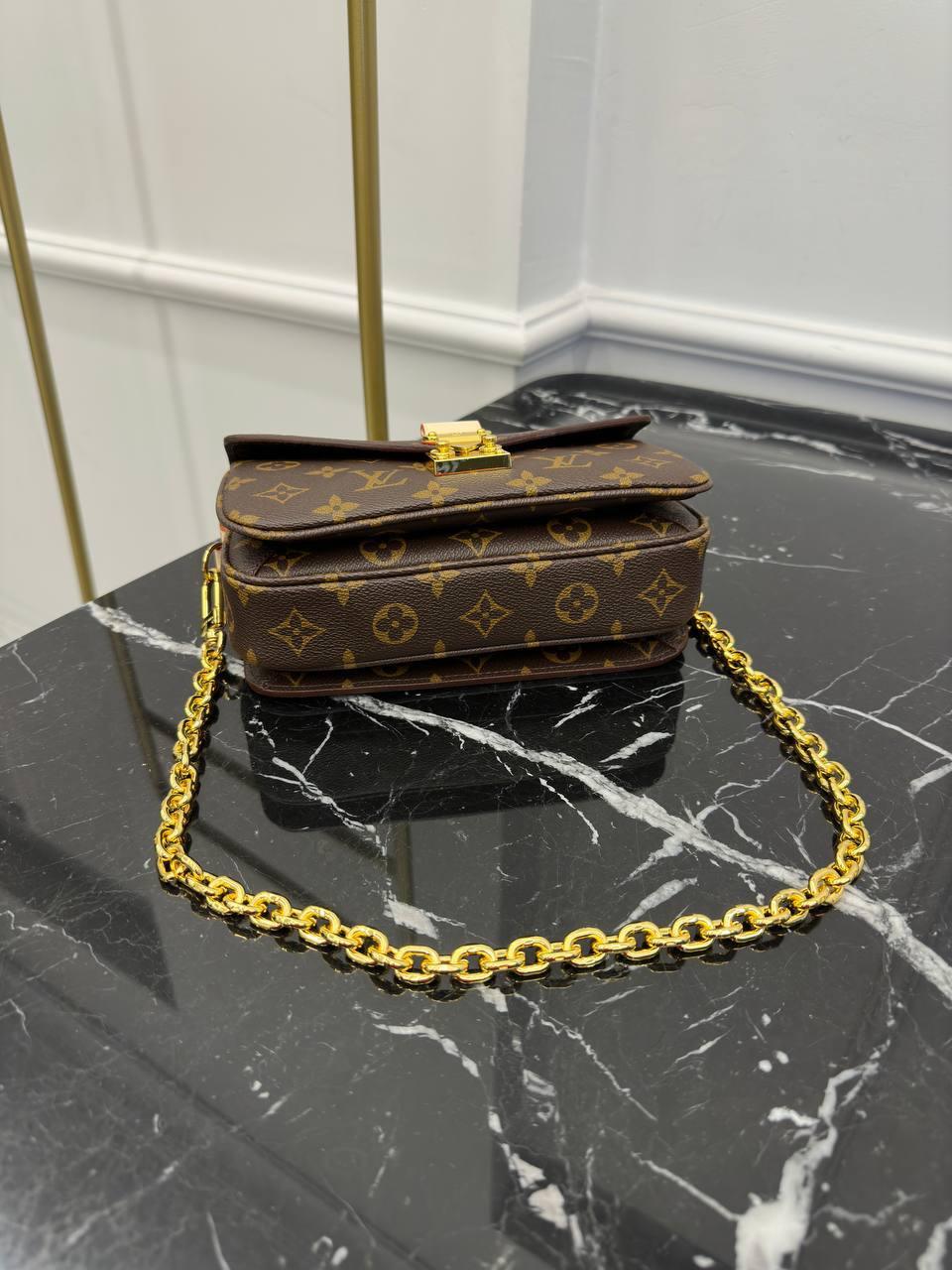 Louis Vuitton Pochette Métis Doğu Batı - Glimmer of Luxury