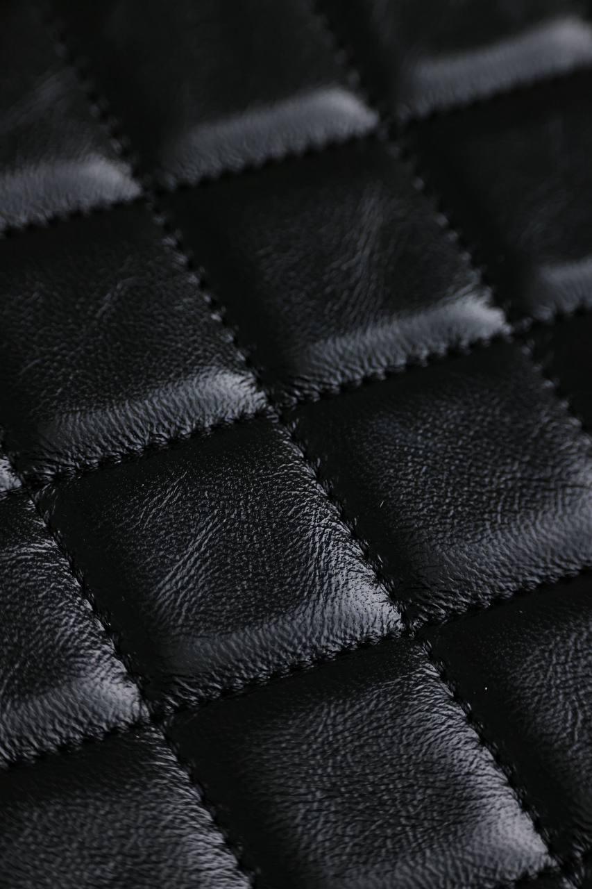 Chanel Parlak Kuzu Derisi Kapitone 31' Alışveriş Çantası Siyah - Glimmer of Luxury