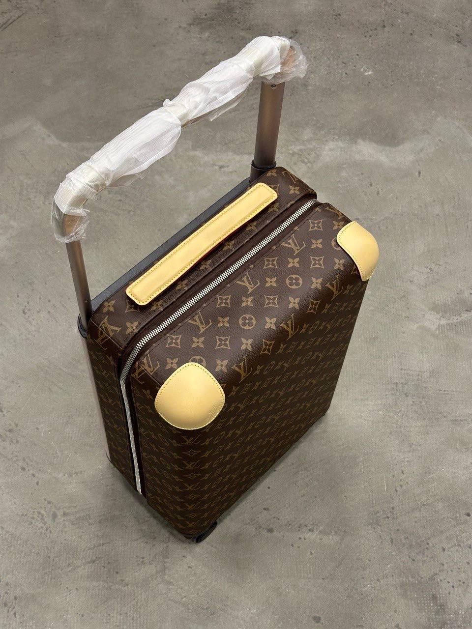 Louis Vuitton Horizon 55 - Glimmer of Luxury