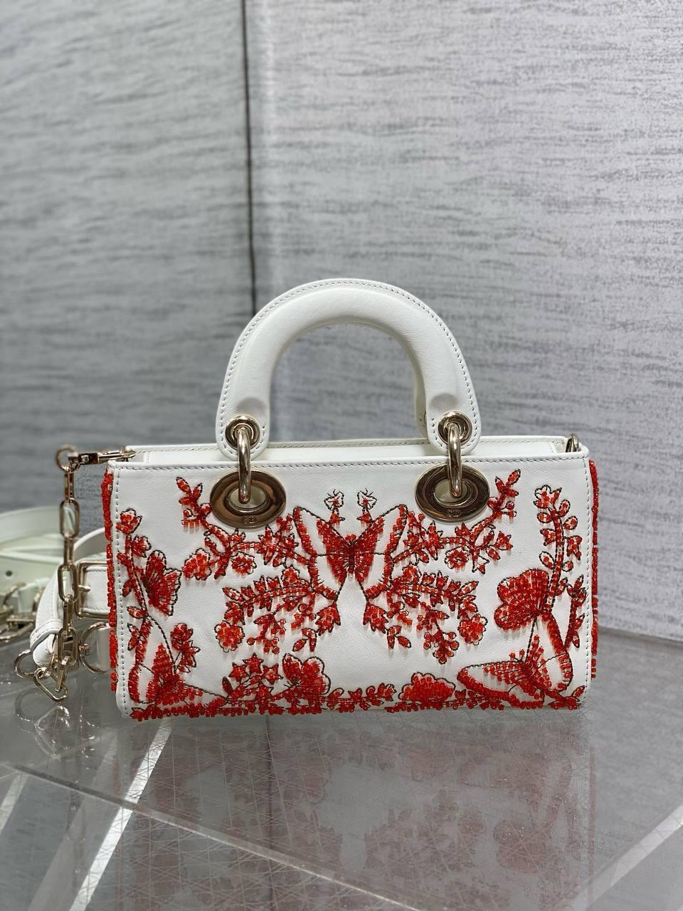Dior Lady D-Joy Kuzu Derisi Çanta Motif Sınırlı Sayıda Üretim - Glimmer of Luxury