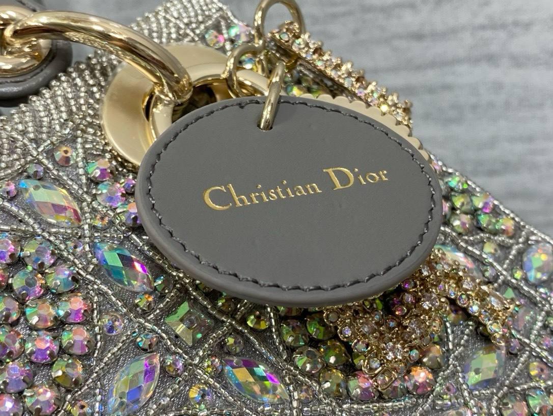 Christian Dior Mini Lady Sınırlı Sürüm - Glimmer of Luxury