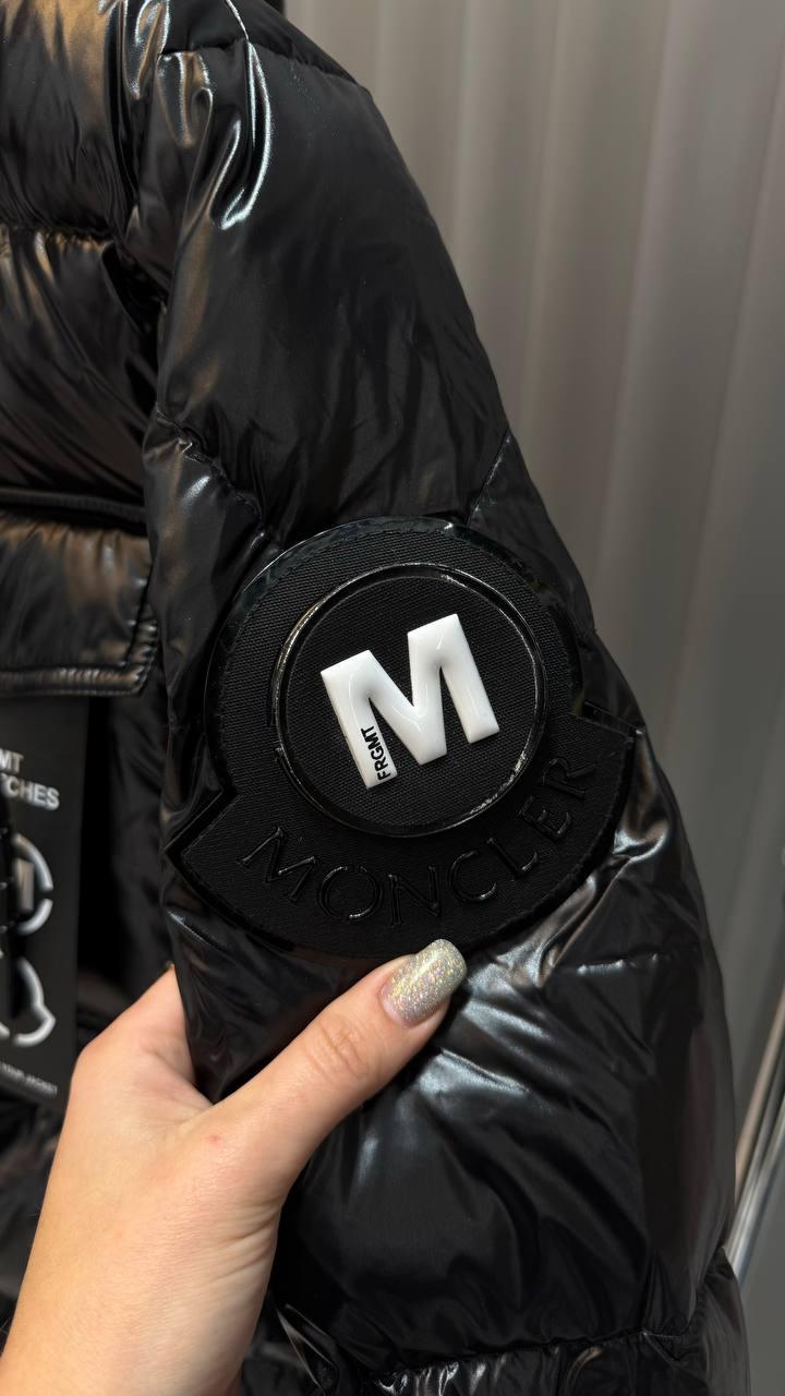 Moncler Kaz Tüyü Dolgulu Erkek Montu - Glimmer of Luxury