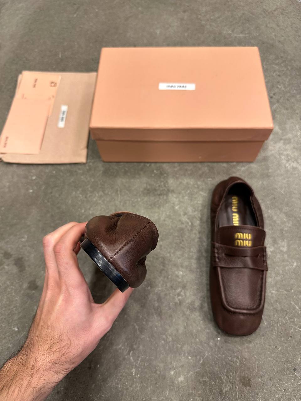 Miu Miu Nappa Deri Loaferler - Glimmer of Luxury