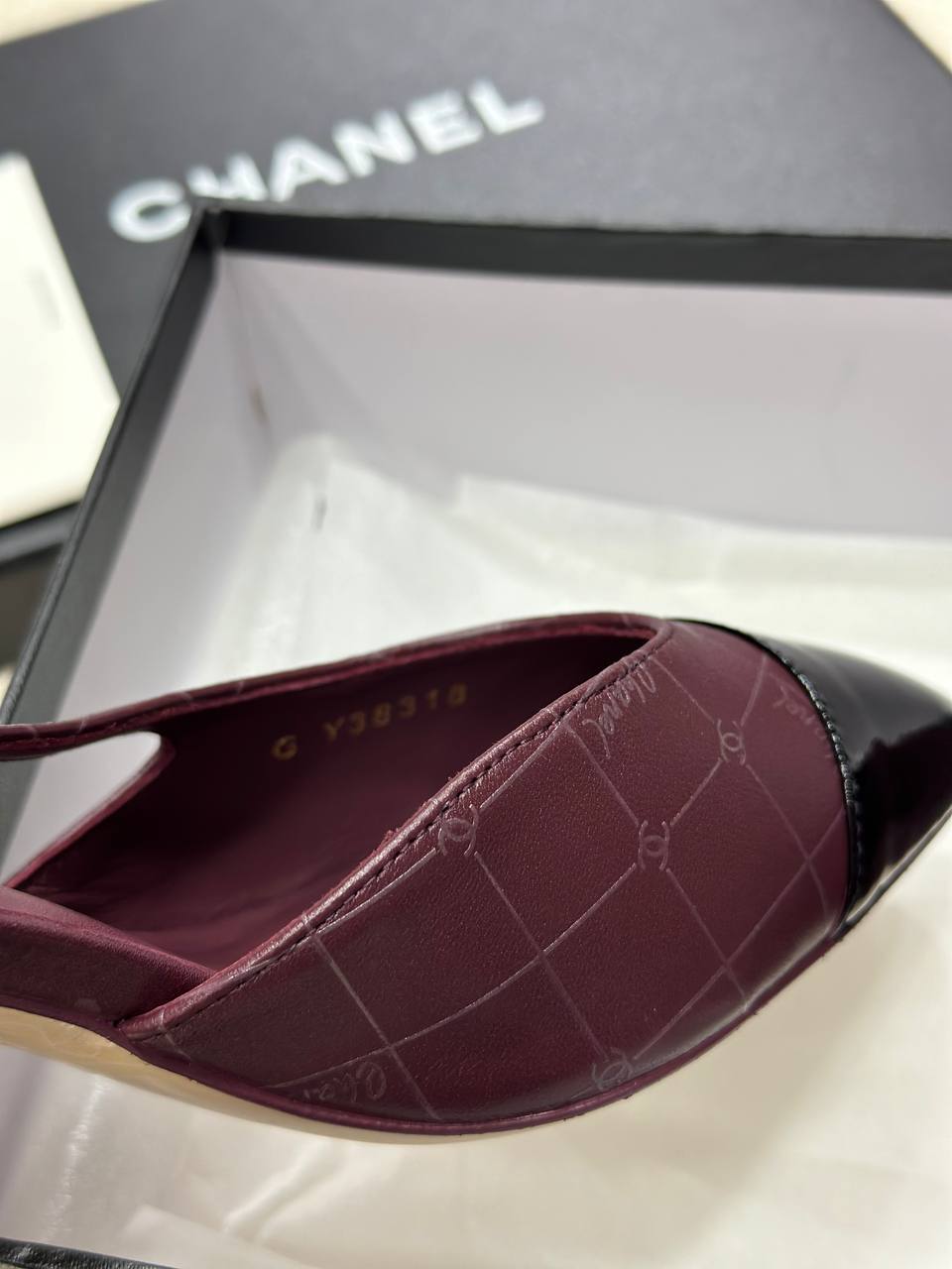 Chanel Patent Leather Closed Toe CC Slingback Shoes 2025