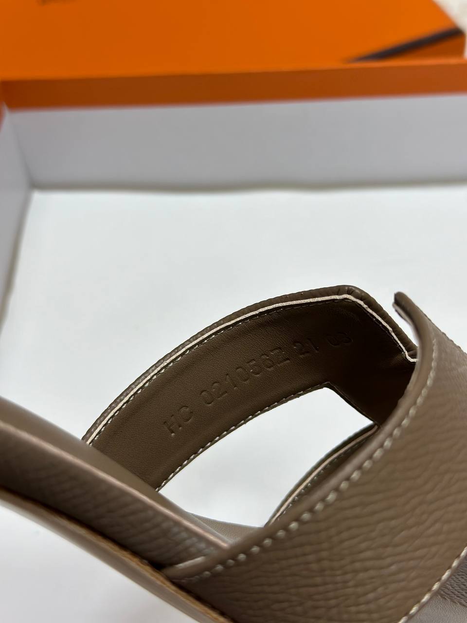 Hermès Oasis Slippers - New Season