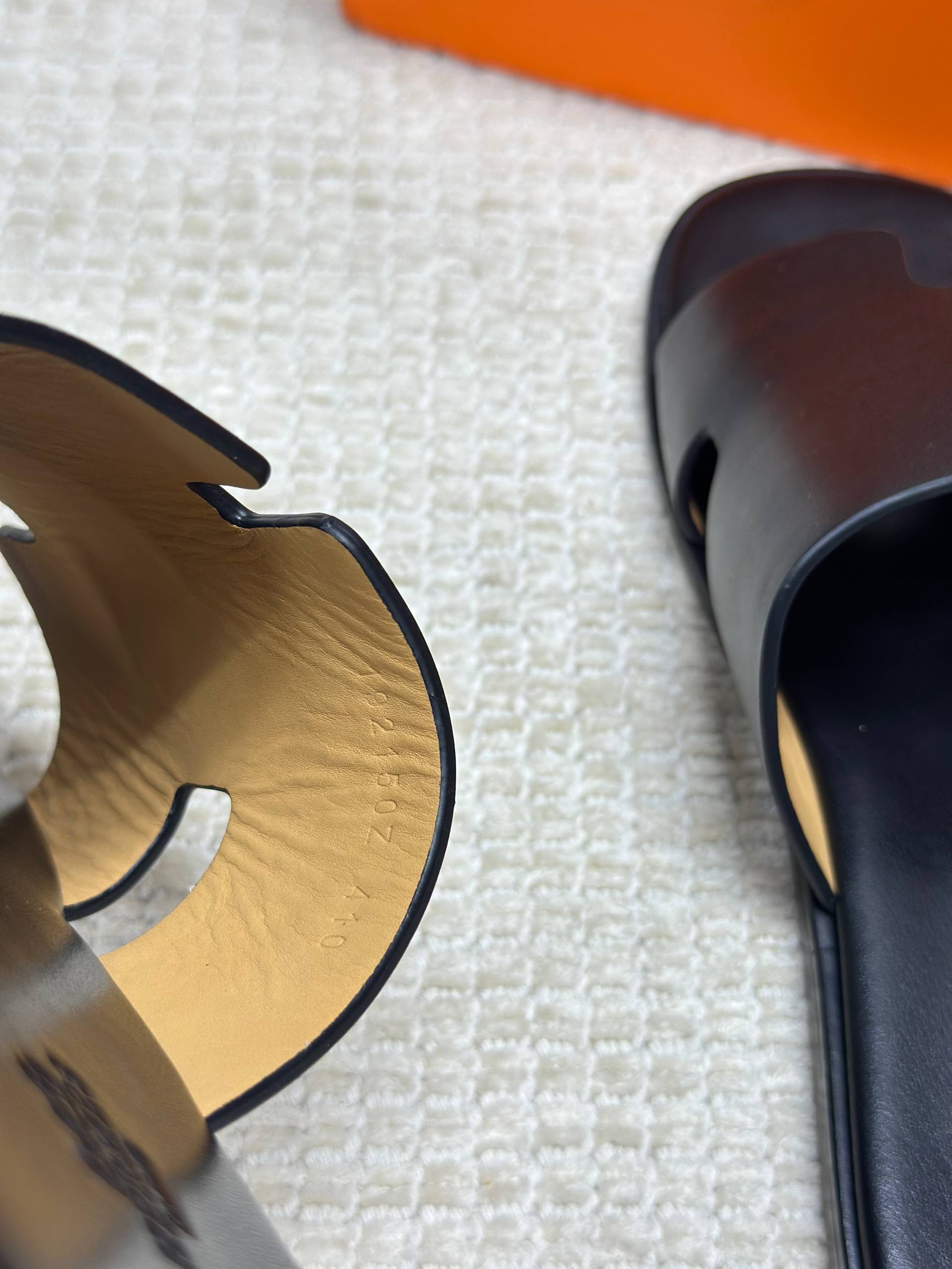 Hermes Izmir Sandal