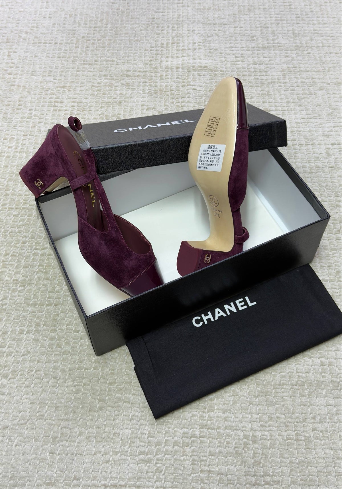 Chanel Patent Leather Closed Toe CC Slingback Shoes 2025