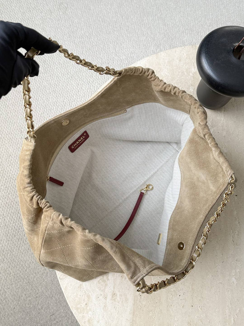 Chanel Süet Kapitone Neo Cabas / Maxi CC Hobo Alışveriş Çantası – Bej