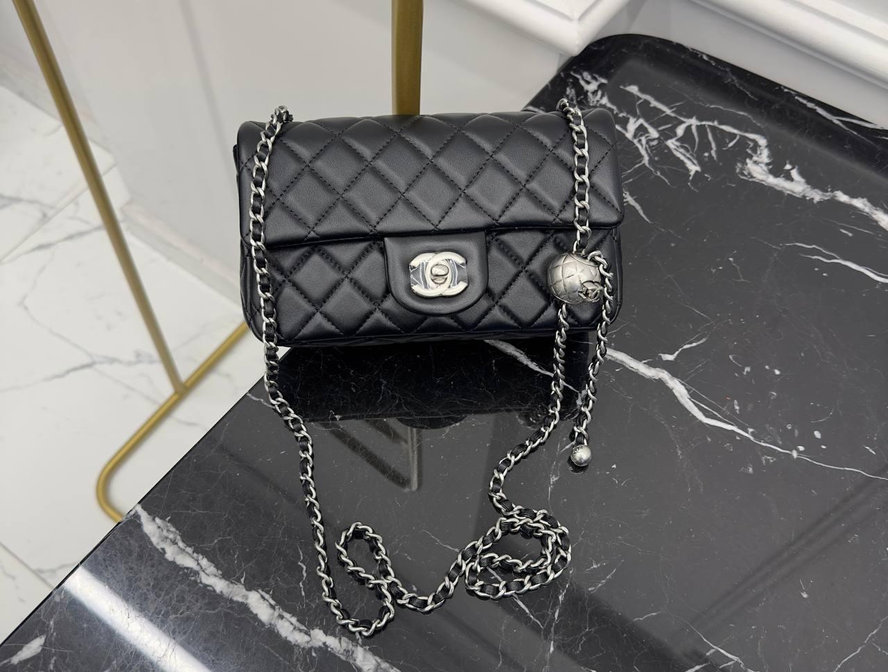 Chanel Klasik Mini Çanta - Glimmer of Luxury
