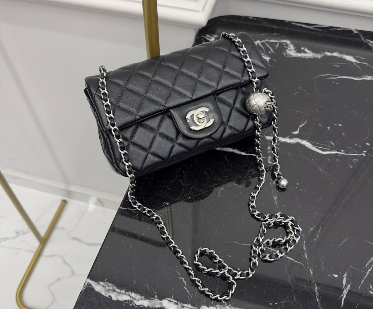 Chanel Klasik Mini Çanta - Glimmer of Luxury