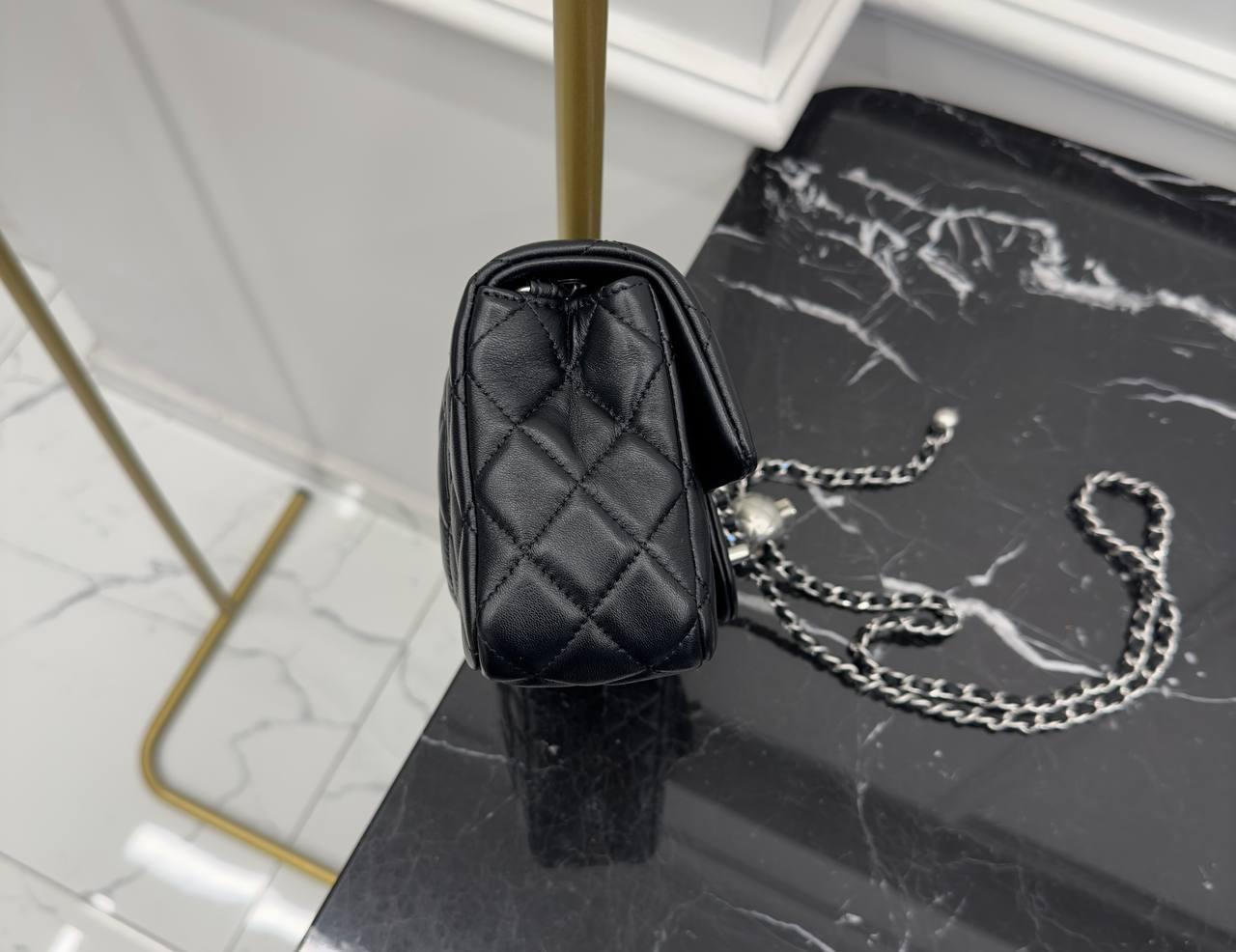 Chanel Klasik Mini Çanta - Glimmer of Luxury