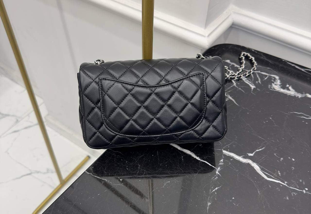 Chanel Klasik Mini Çanta - Glimmer of Luxury