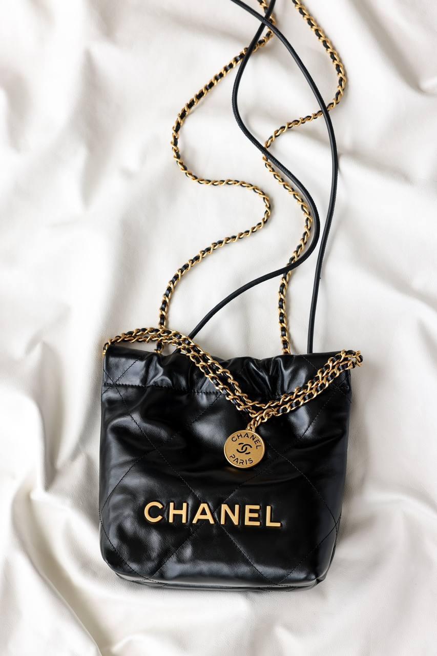 Chanel 22 Mini Çanta Siyah - Glimmer of Luxury