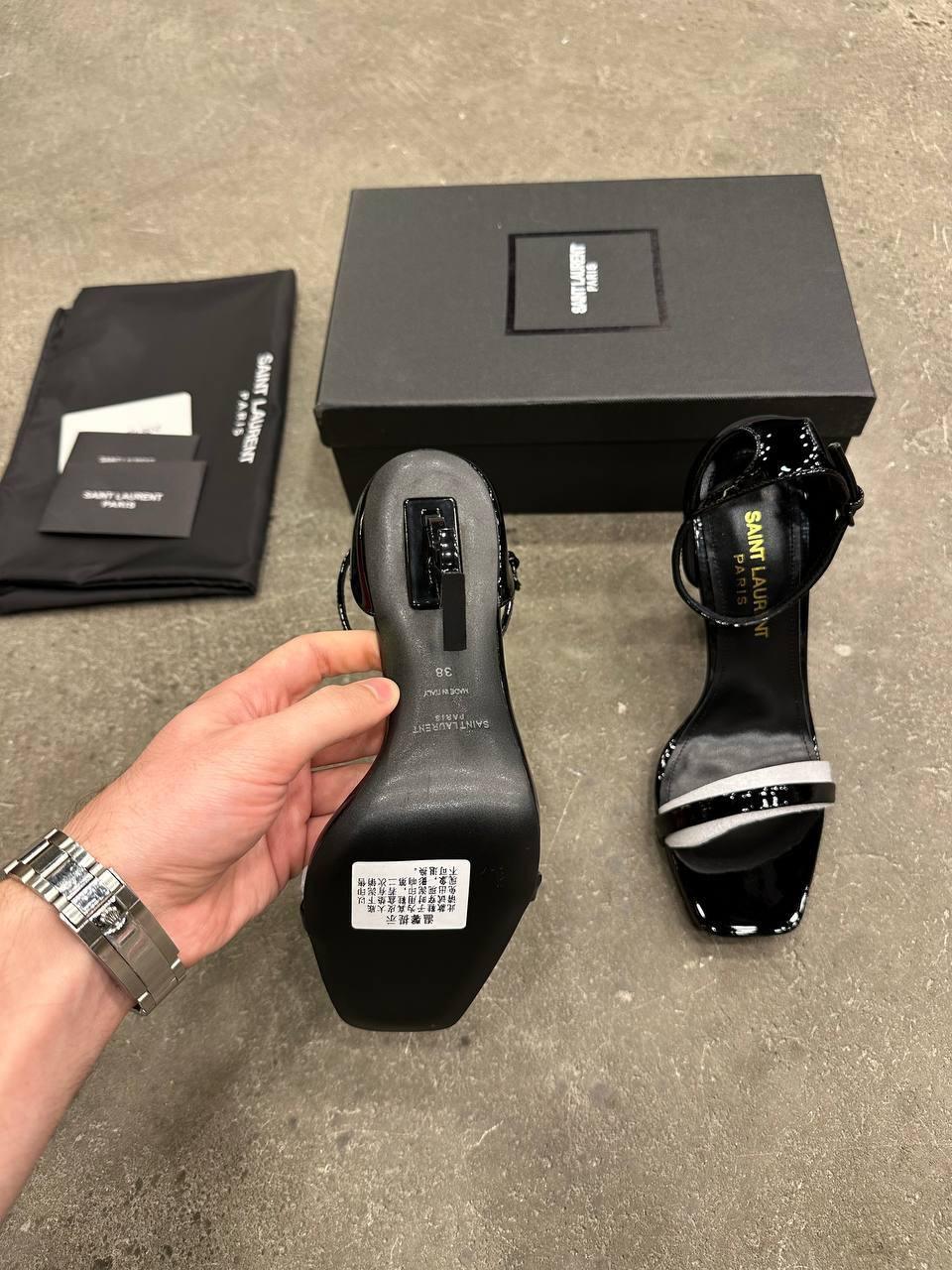 Saint Laurent Opyum Patenti̇ Deri̇ Sandaletler - Glimmer of Luxury